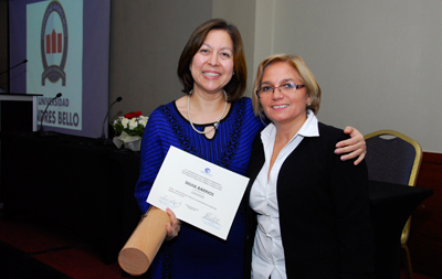 Silvia Barrios y Yolanda Ibacache